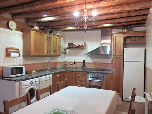 廚房, Casa El Ros II - Turistrat in 巴爾達爾巴