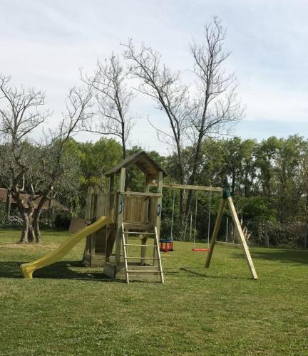 Kert, La Casina di Ely in San Clemente (Rimini)