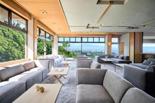 안도 호텔 나라와카쿠사야마~DLIGHT LIFE & HOTELS~ - 로비