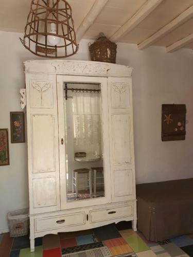Anthippi - image 6