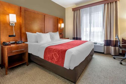 Comfort Suites Newark - Harrison