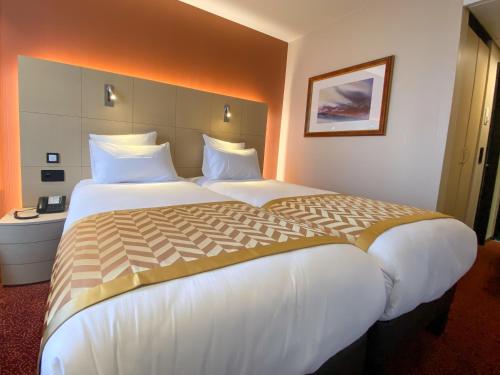 Nash Airport Hotel - image 2