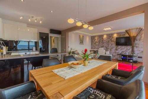 Apartment Paradise in Makarska, sea view