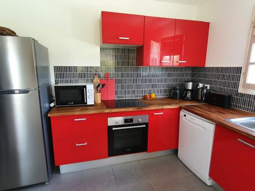 Kitchen, Villa Ohana in Berard