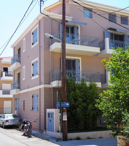 Entré, Allure Central Boutique in Lefkas