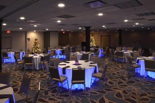 Holiday Inn Canton (Belden Village) by IHG