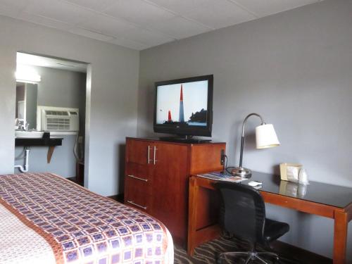 Travelodge by Wyndham Walterboro