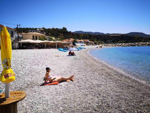 A szálláshely kívülről, Panos & Antzy Apartments in Akrogiali