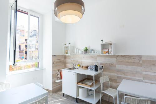 Shine House - image 3