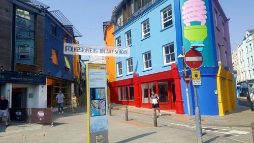 Holiday Inn Express Folkestone Channel Tunnel an IHG Hotel - image 5