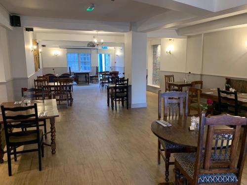 Restaurant, Castle Hotel in Devizes