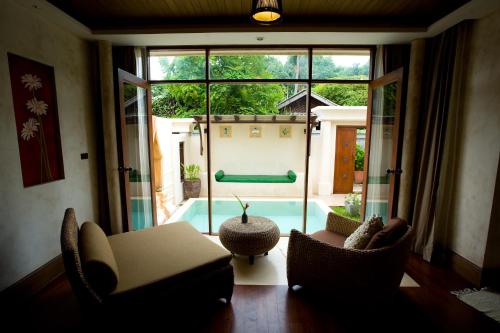 Pool Villa image 10