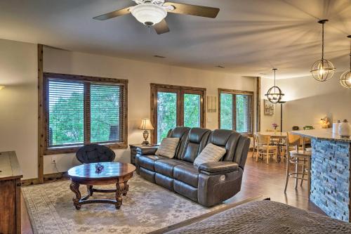 Beaver Lake Retreat with Lake Access and Fire Pit! in Garfield, USA