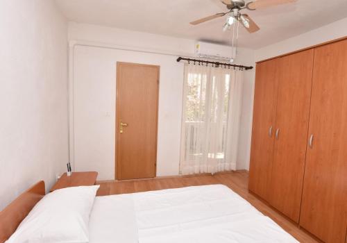 Apartments and Rooms Jakov - image 6