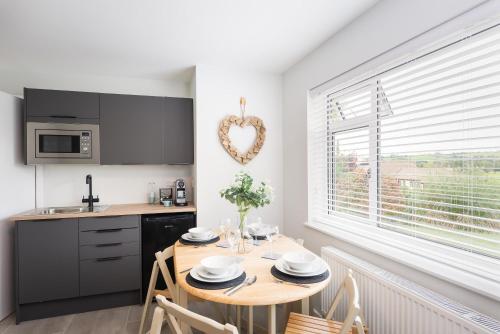 River Retreat Apartment Exeter - River Views & Parking