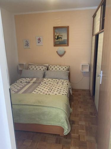Apartments with a parking space Vantacici Krk - 18476 - image 3