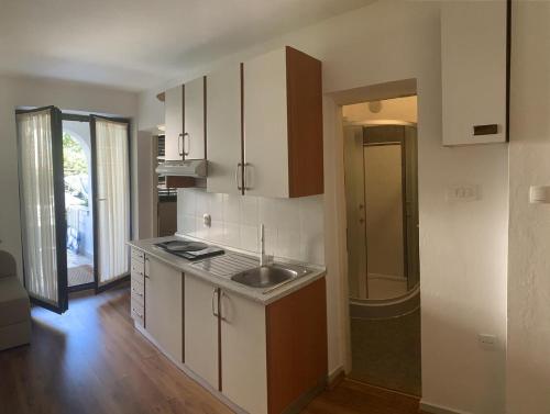 ห้องครัว, Apartments with parking space Vantacici, Krk - 18476 in วันตาชิชิ