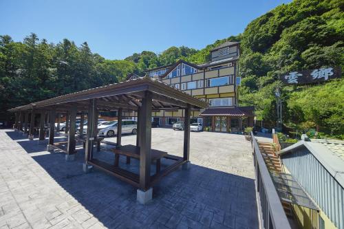 Yun Xiang Villa (Kids 12 years old and below not allowed) in Nantou