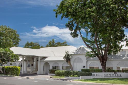 Mantra PortSea Port Douglas - image 2