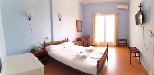 Nireus Hotel - image 5