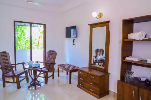 ilamparuma Hotel photo 3