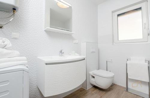 Luxury Villa MetraMaris2 - image 10