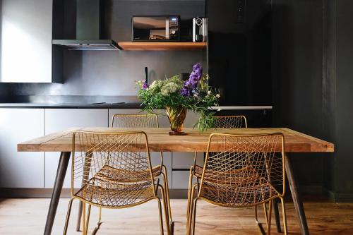 Isabella's House - image 10