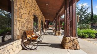Best Western Plus Cimarron Hotel & Suites in Stillwater
