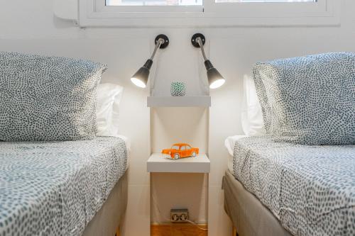 Ahllenrock Barcelona- Escape Parking GRATIS-AC-Metro- Aeropuerto-4-6 Personas 3