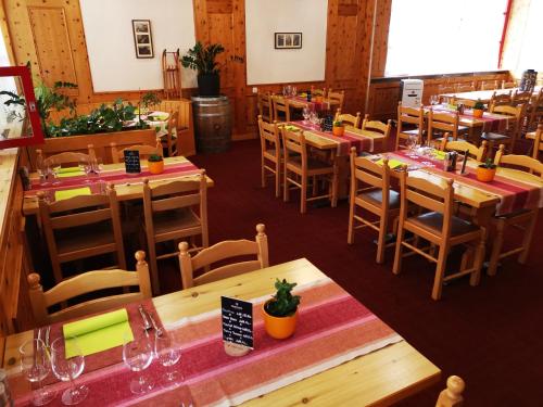 餐廳, Hotel Restaurant Aletsch in 莫雷爾