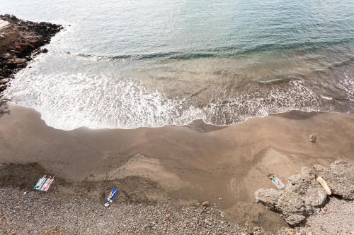 Little Beach Paradise Las Gaviotas 5