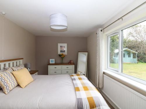 Trevore Farmhouse - image 4