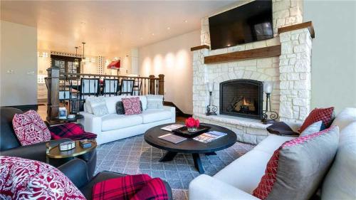 See Forever Cabin 109 - Irresistible Condo in Mountain Village - main image