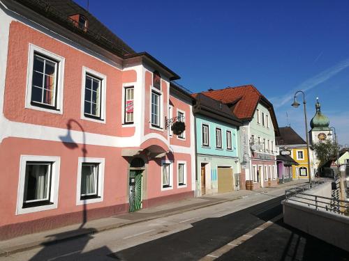 Gästezimmer & Apartment Mayrhofer - Location saisonnière - Waidhofen an der Ybbs