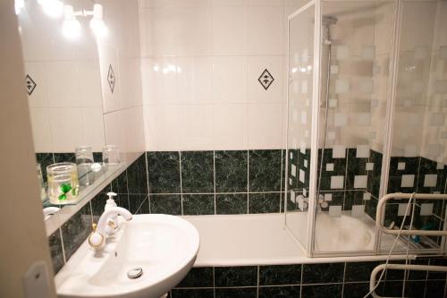 Chill Out Apartment, 2 mins from beach, Nicea (zdjęcie 7)
