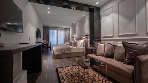 Vivid Blue Serenity Resort