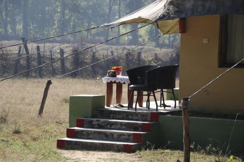 Atulya Kanchi Camp Bandhavgarh National Park Private Cottage 2