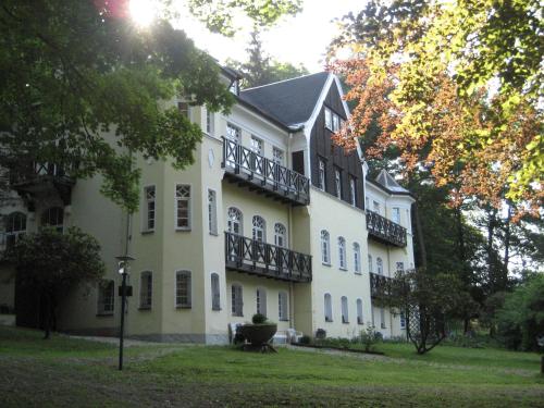 Villa Wilisch - Hotel - Amtsberg