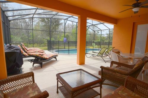 Bella Vida Resort-Gorgeous Home with 3-Masters! - main image