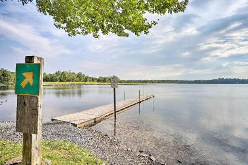 Pocono Family House with Hot Tub Near Ski Resorts! - image 28