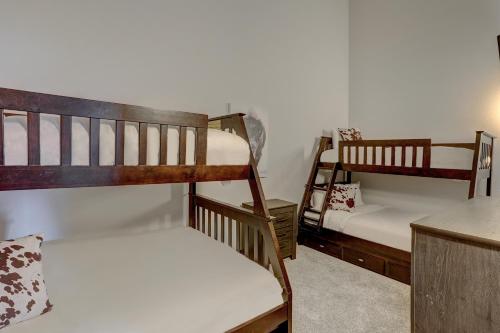 River Mountain Lodge by Breckenridge Hospitality - Accommodation - Breckenridge