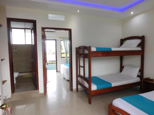 1 double bed, 1 twin bed, 1 bunk bed