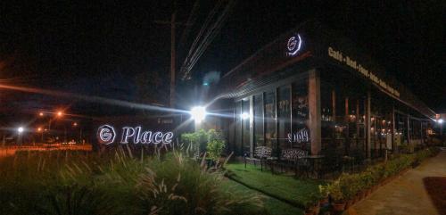 G PLACE