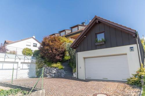 Haus Irene mit Terrasse - image 3