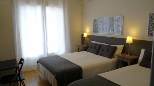Hostal El Ninot - image 14