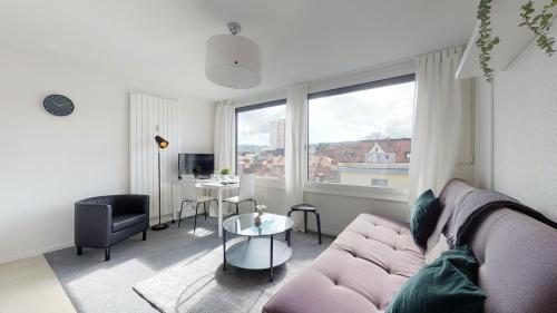 Magnificent modern and bright studio in the city center - Apartment - La Chaux-de-Fonds