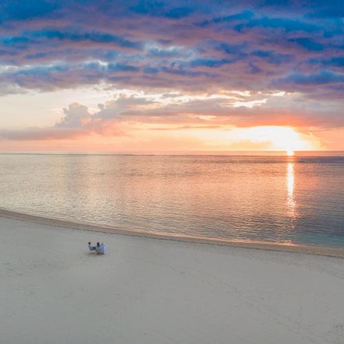 Dinarobin Beachcomber Golf Resort & Spa