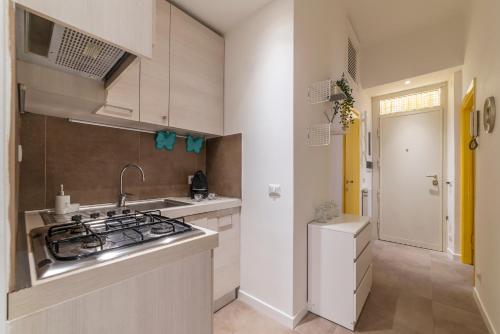 San Lorenzo Modern Flat - image 7