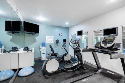 Holiday Inn Express & Suites Tell City by IHG