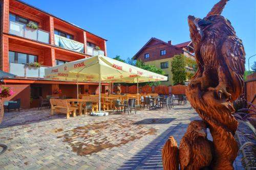 Pensjonat & Restauracja Lustrzany Zakątek (Pensjonat & Restauracja Lustrzany Zakatek) in Szczyrk